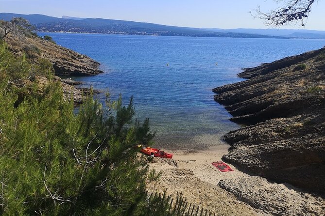 Private Kayak Rental in the Calanques National Park in La Ciotat