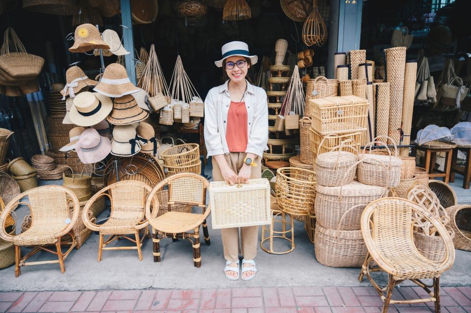 Private Photo Tour of Chiang Mai'S Old Town - Tour Details