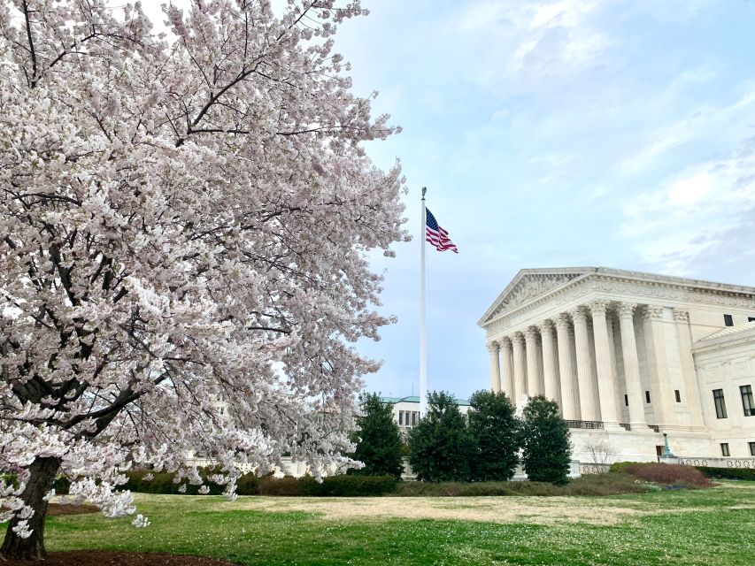 Private Photoshoot Outside the White House & Supreme Court