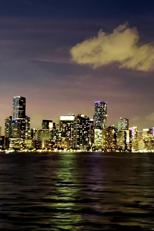 Private Sail Cruise Around Miami Waterfront