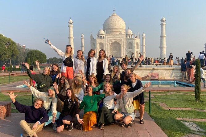 Private Sunrise Taj Mahal Tour From Delhi by Car -All Inclusive