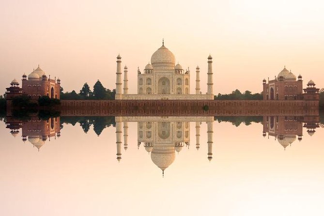 Private Taj Mahal at Sunrise and Agra Day Tour From Delhi