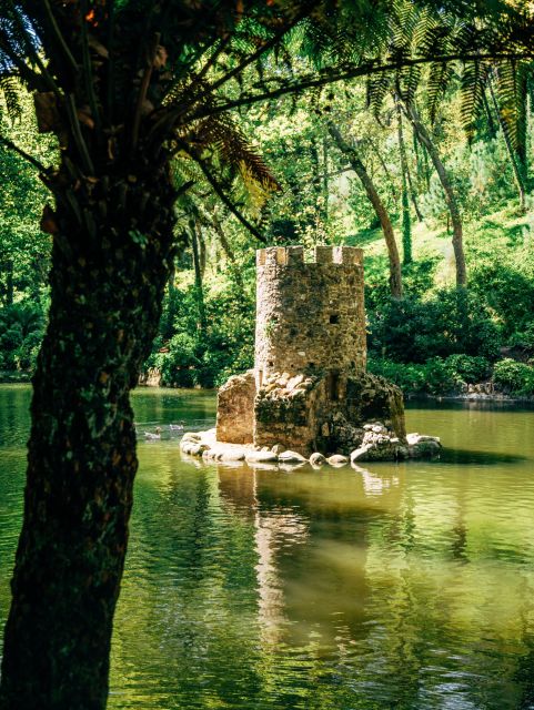 PRIVATE Tour From Lisbon: Half-Day SINTRA and Pena Palace