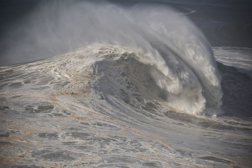 Private Tour – Nazaré Waves and Village From Lisbon