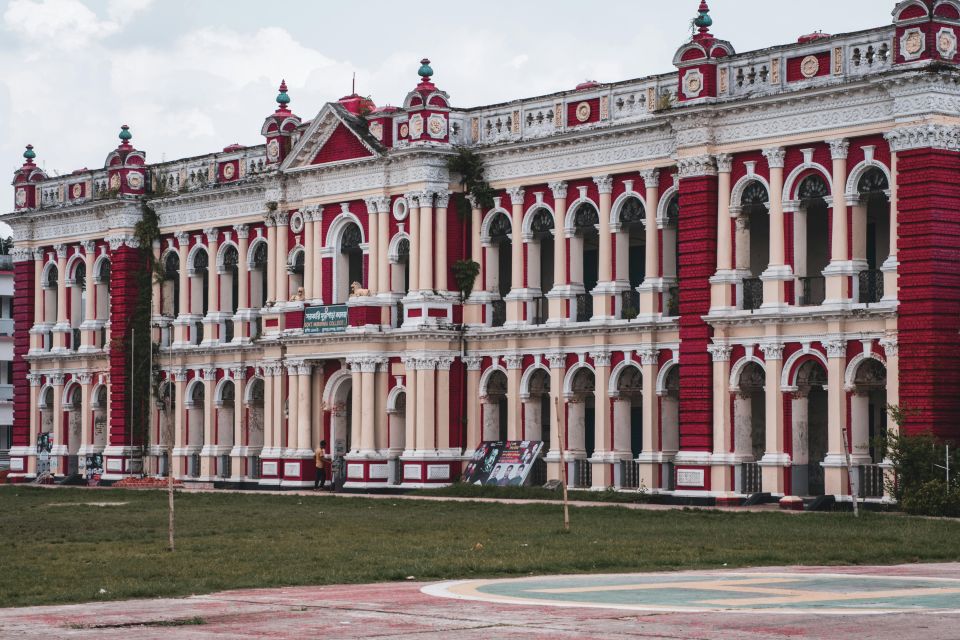 Private Tour of Bari With Vehicle and Driver