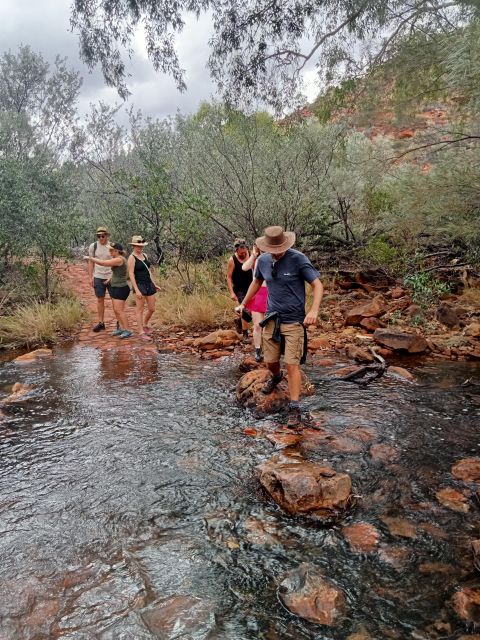 Private Tour With Off-Road Vehicle. Uluru Kings Canyon Kata Tjuta