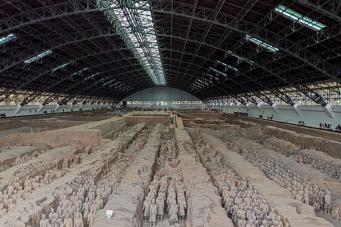 Private Tour:Terracotta Warriors,City Wall and Foodie Tour