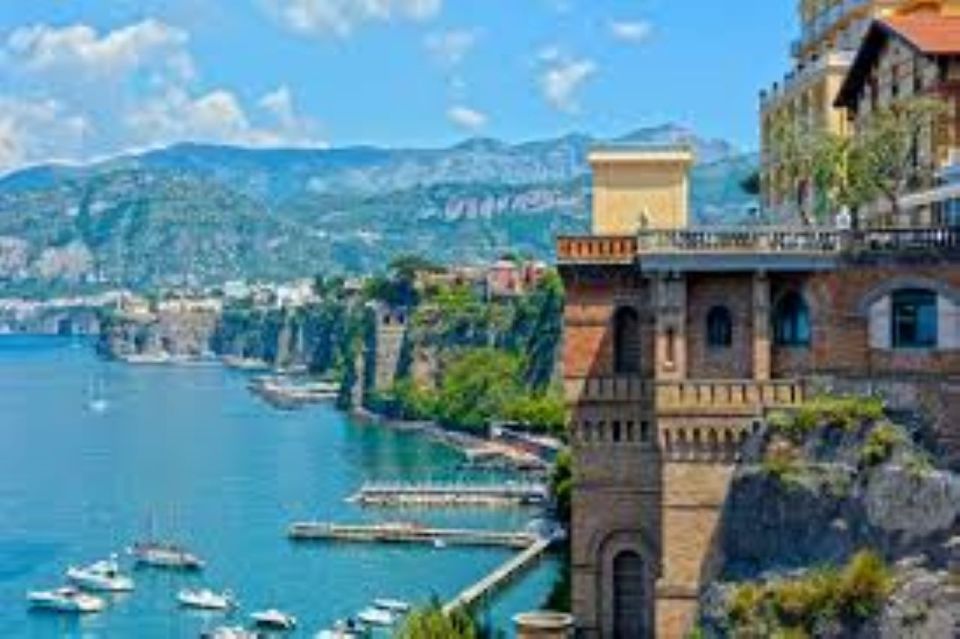 Private Transfer From Naples Airport to Sorrento