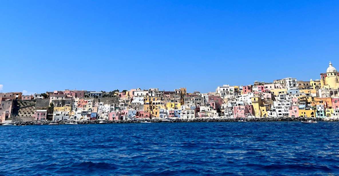 Procida: Boat Tour, Private Secret Beaches… Like a Local!