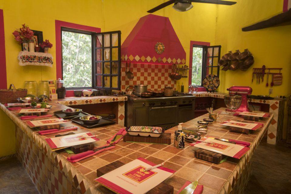 Puerto Morelos: Tasty Mexican Cooking Class & Feast in Riv