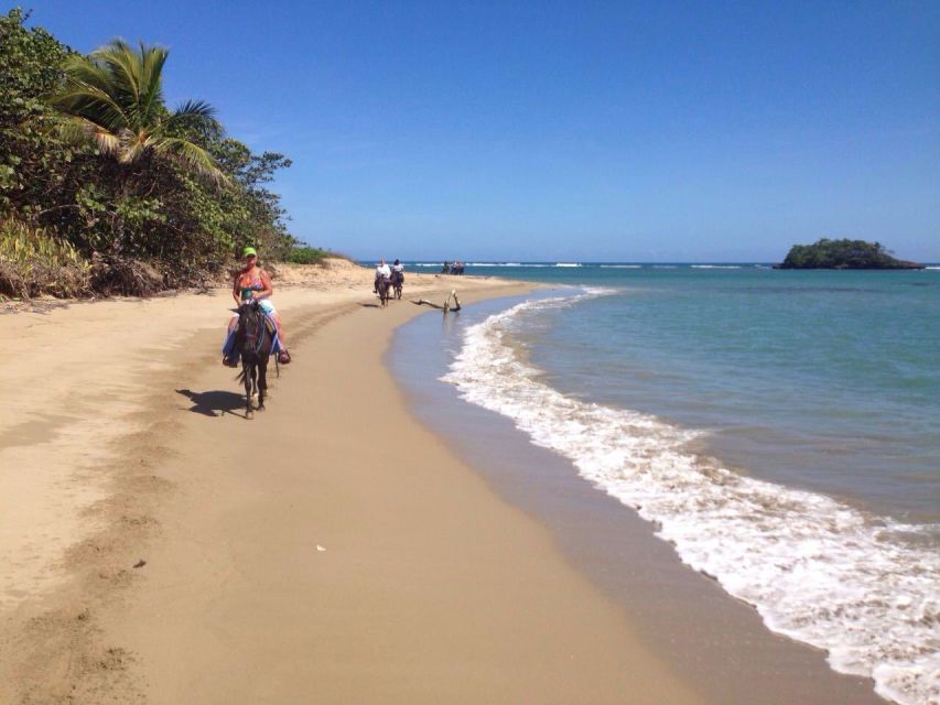 Puerto Plata: 2-Hour Horseback Ride on the Beach