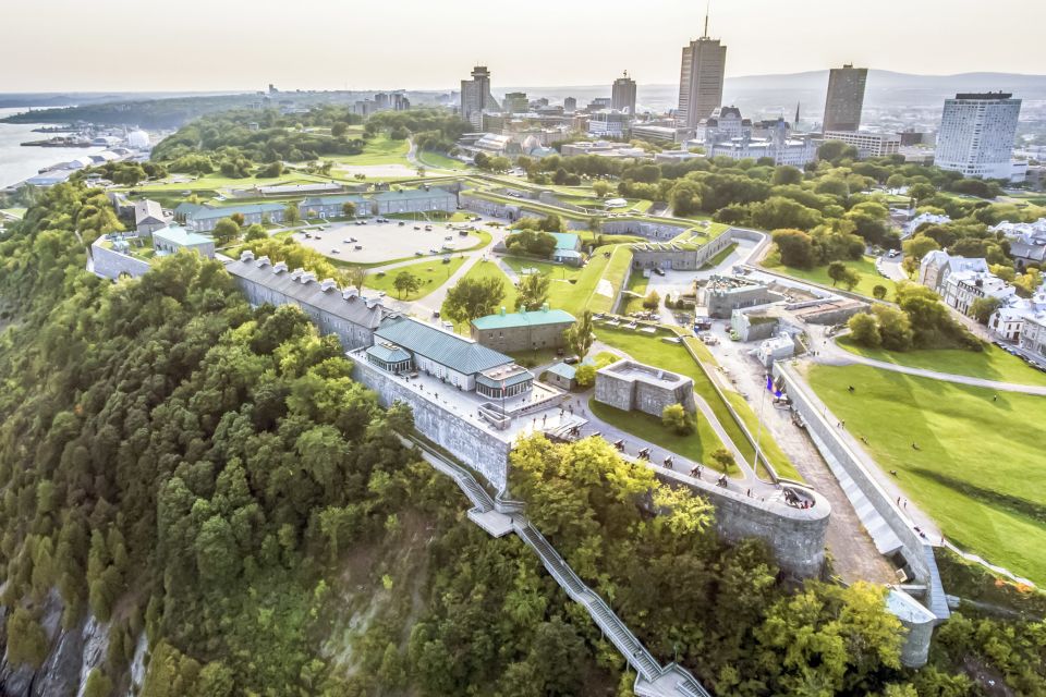 Quebec City: Guided Bus Tour