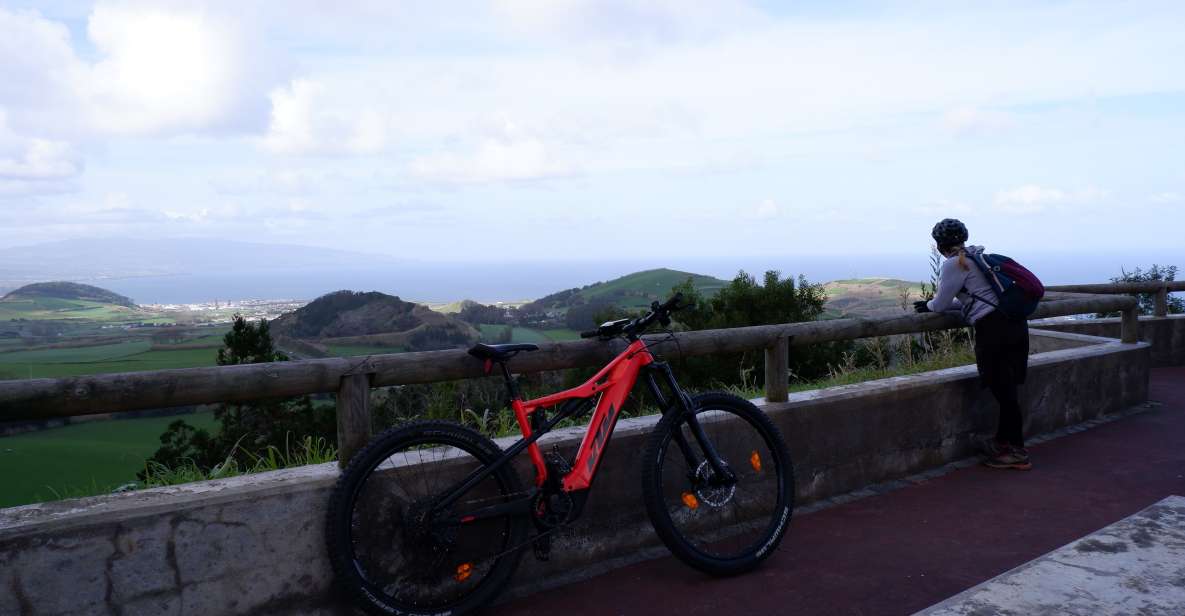 Ribeira Grande: Guided E-Bike Tour