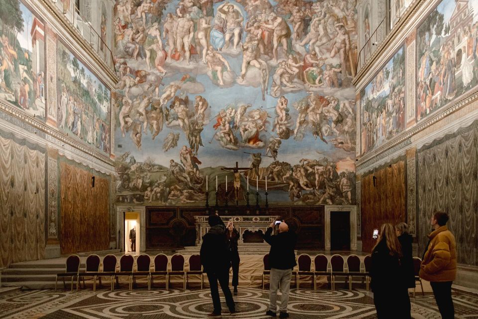 Rome: Alone In The Vatican Exclusive VIP Access Vatican Tour