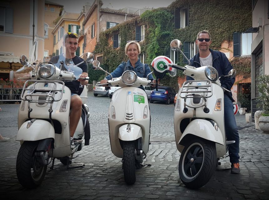 Rome: Colosseum and Pyramid of Cestius Vespa Tour in English - Tour Description