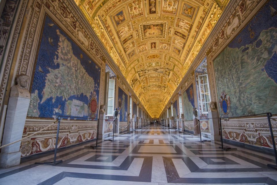 Rome: Early-Entry Vatican Museums & Sistine Chapel Tour