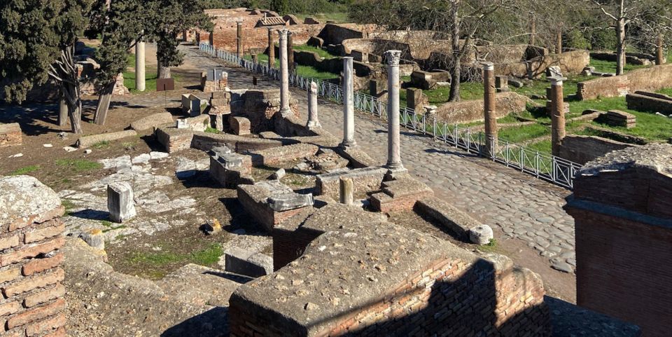 Rome: Ostia Antica Guided Tour in English With Tickets