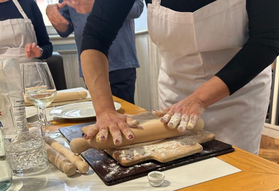 Rome: Small Group Pasta Cooking Class Near Piazza Navona