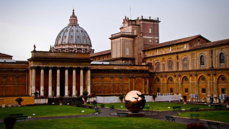 Rome: Vatican Museums, Sistine Chapel & Tombs Private Tour