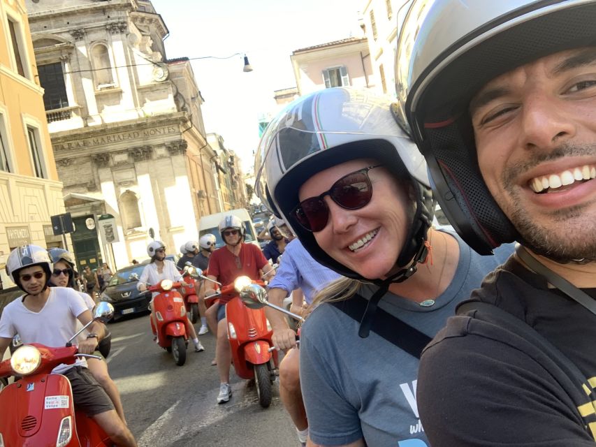 Rome: Vespa Tour With Local Guide