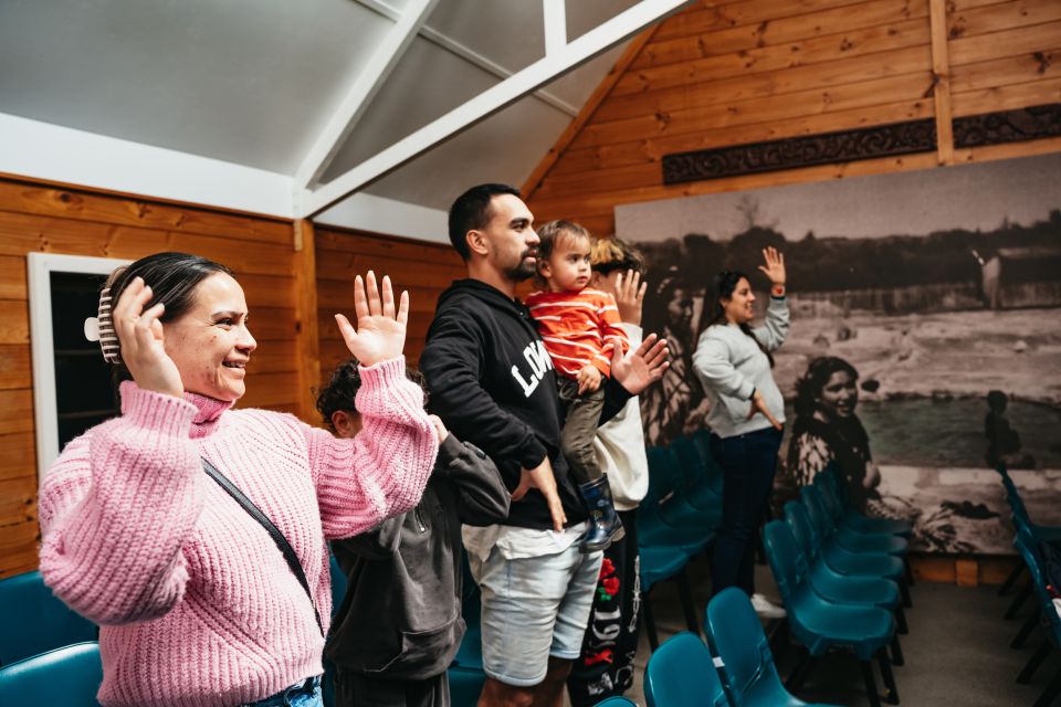 Rotorua: Māori Cultural Performance With Dancing