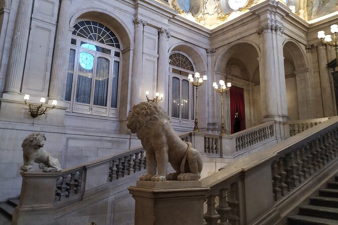 Royal Palace Madrid Small Group Tour With Skip the Line Ticket - Tour Highlights