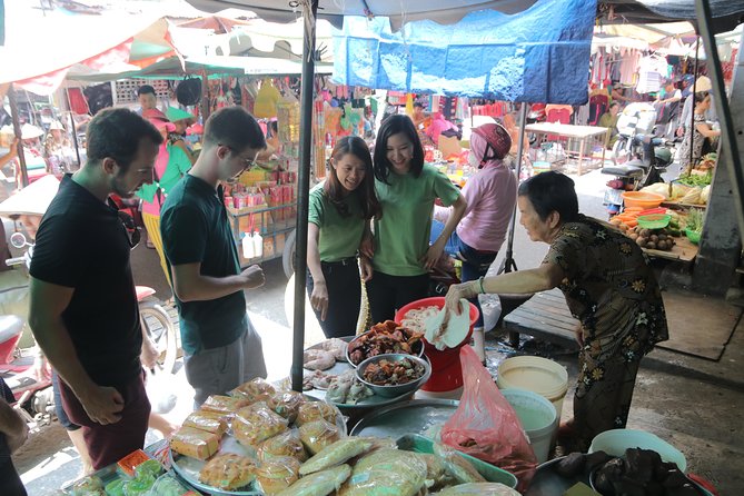 Saigon Unseen and Food Tour by Motorbike