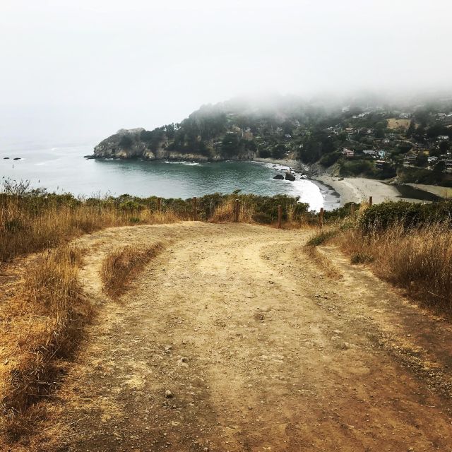 San Francisco: Marin Headlands Gravel Biking Tour +GG Bridge