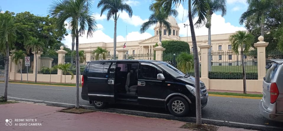 Santo Domingo Airport (SDQ): Transfer to Uvero Alto Hotels