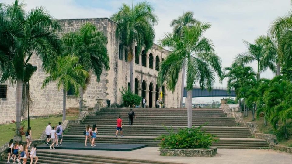 Santo Domingo Day Trip With Tickets and Lunch Tour