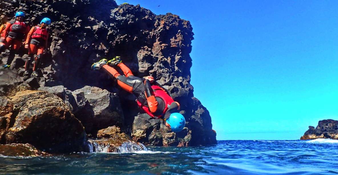 São Miguel: Coasteering Experience in Caloura