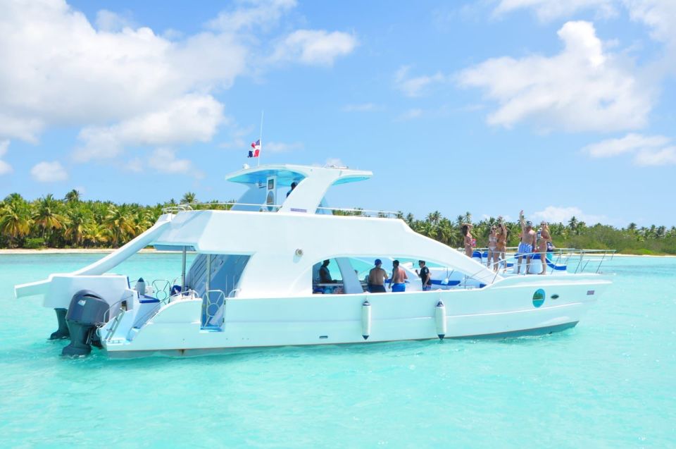 Saona Island: Beaches and Natural Pool Cruise With Lunch