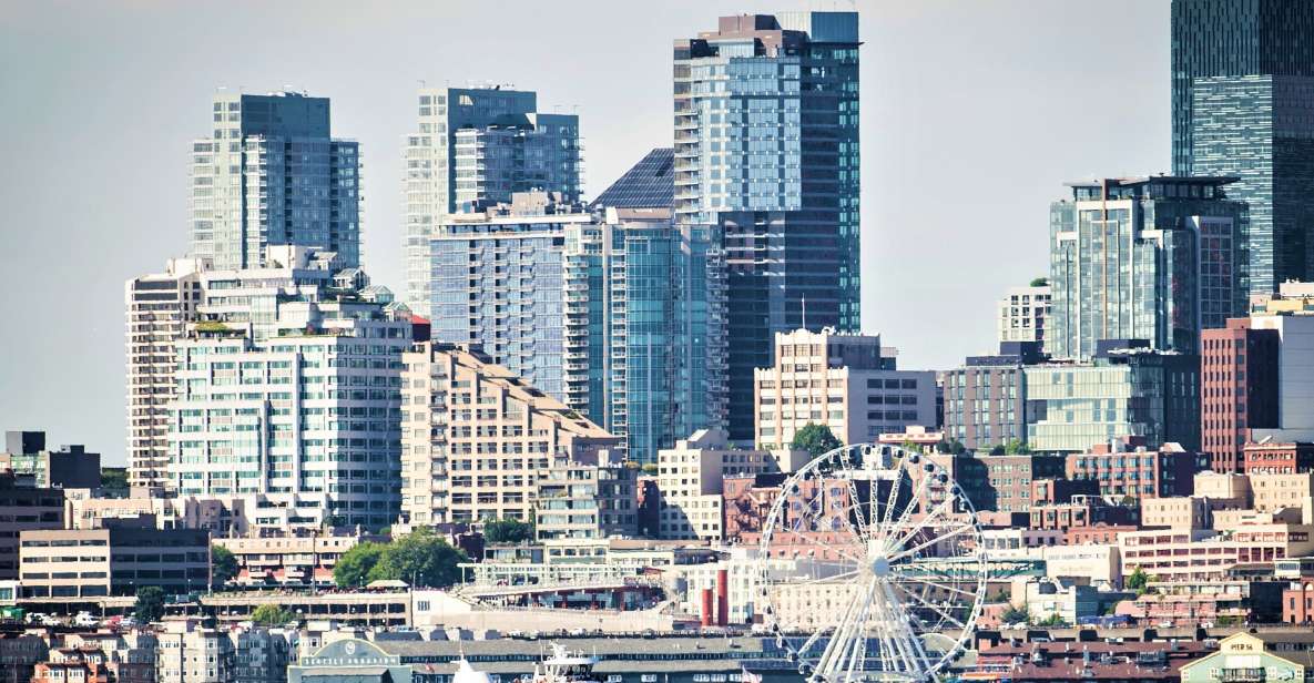 Seattle: Harbor Cruise With Live Narration