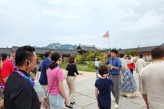 Seoul City Half Day Tour-Gyeongbok Palace Guard Changing Ceremony