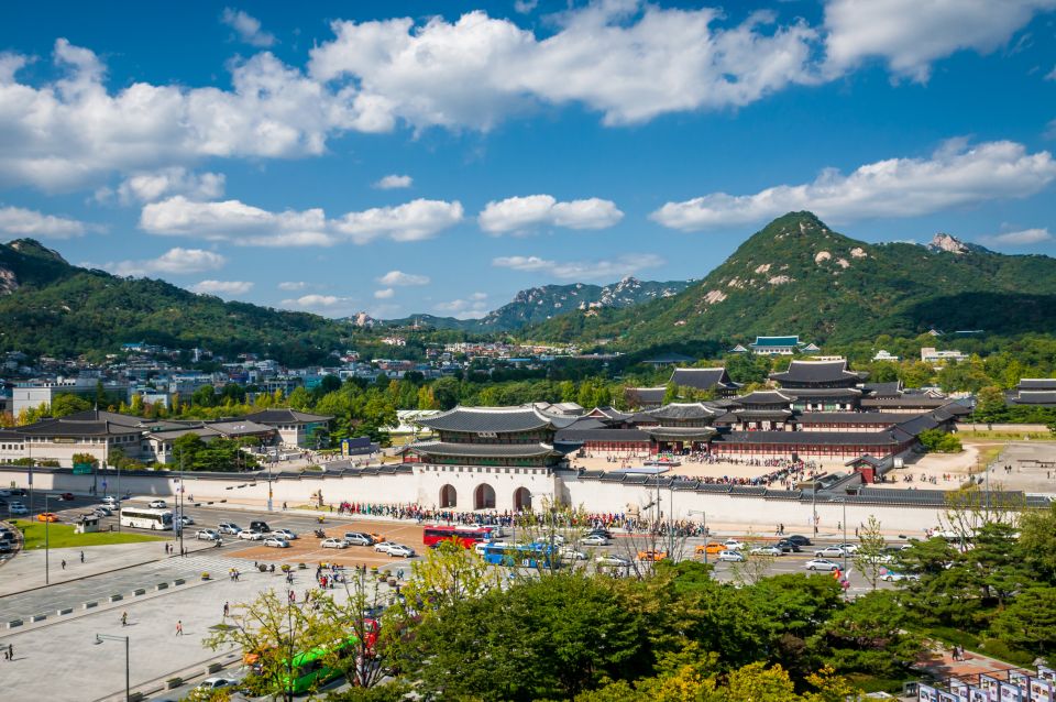 Seoul: Gyeongbokgung Palace Half Day Tour