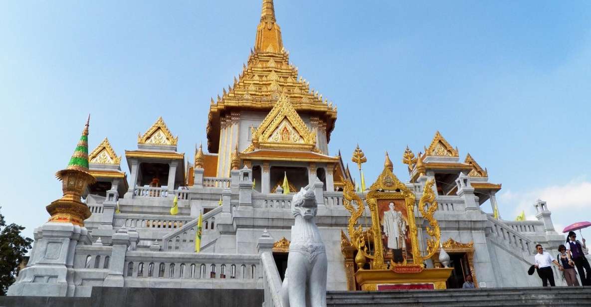 Shared Tour: Wat Pho, Wat Traimit and Wat Benchamabophit