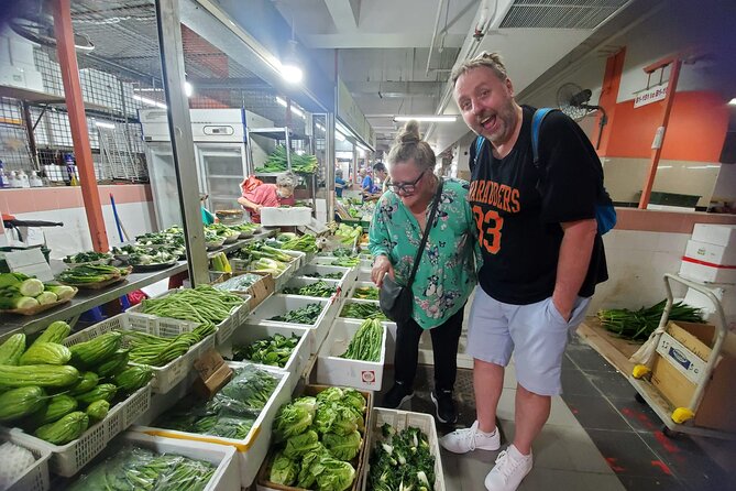 Singapore: Chinatown Hawker Food Tasting Tour