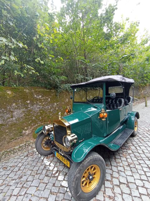 Sintra and Cascais Sightseeing Tour by Vintage Tuk Tuk/Buggy