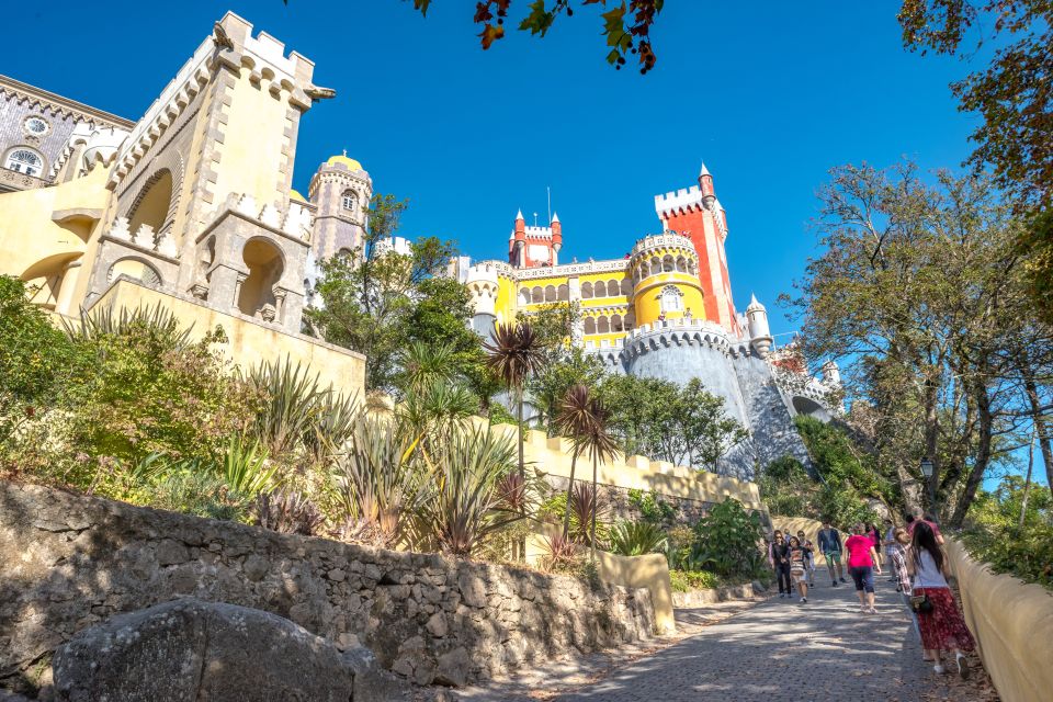 Sintra and Cascais Small Group Tour From Lisbon