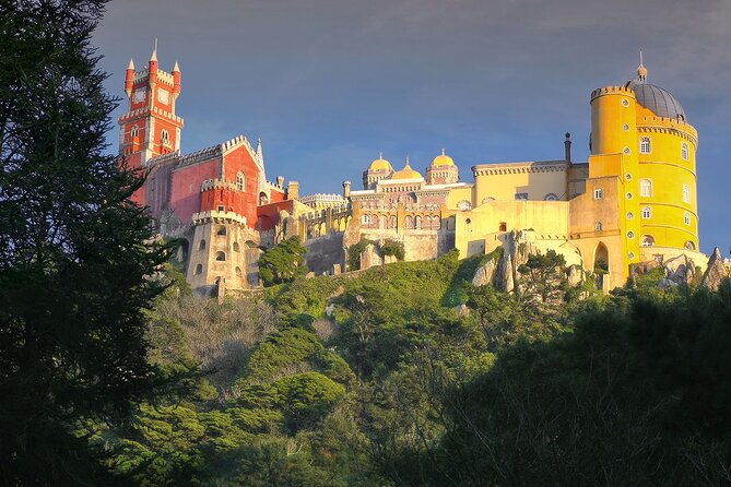 Sintra & Cascais Private Tour From Lisbon + Dinosaur Footprints on the Beach!