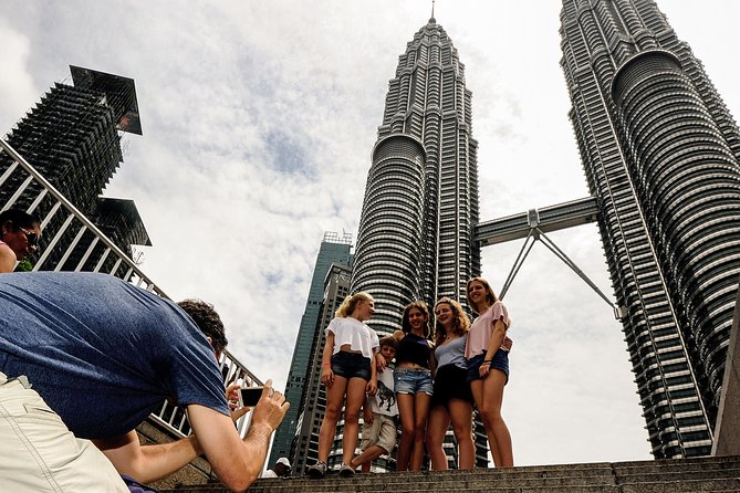 Skip the Line: Petronas Twin Towers & Kuala Lumpur Tower Observation Deck Ticket