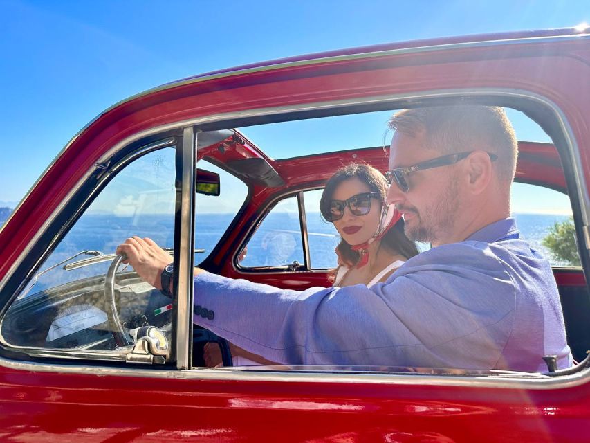 Sorrento Coast Couples Photo Tour by Vintage Fiat 500