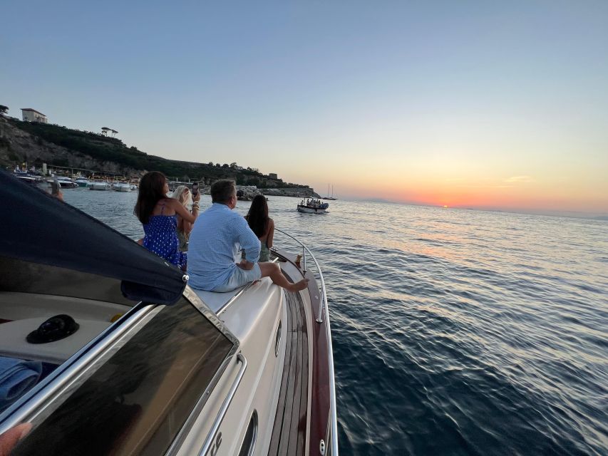 Sorrento: Private Sunset Boat Tour With Music and Aperitif