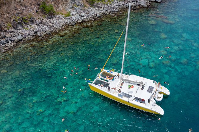 St Kitts Deluxe Catamaran Snorkeling Tour With Lunch