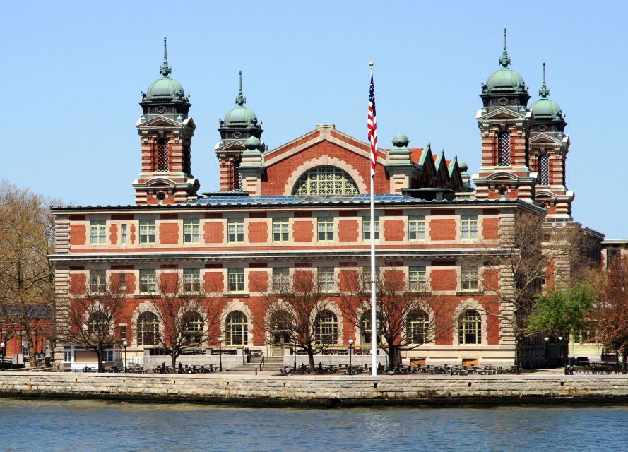 Statue of Liberty and Ellis Island Guided Tour