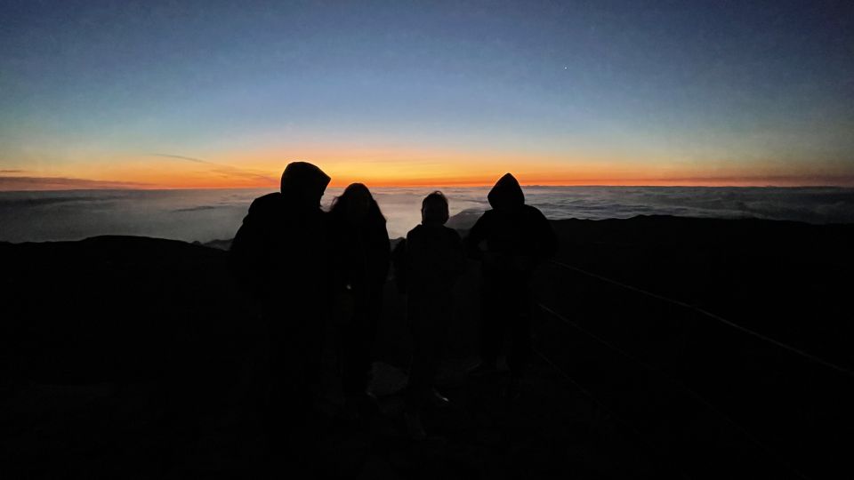 Sunrise at Pico Do Arieiro - Overview of the Tour