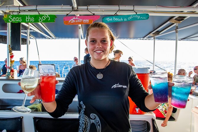 Sunset Sailing Cruise With Premium Drinks and Bites