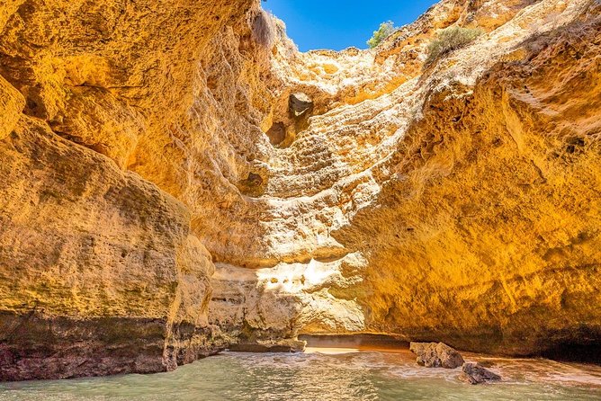 Superb Private Caves Tour With Highly Skilled Skipper