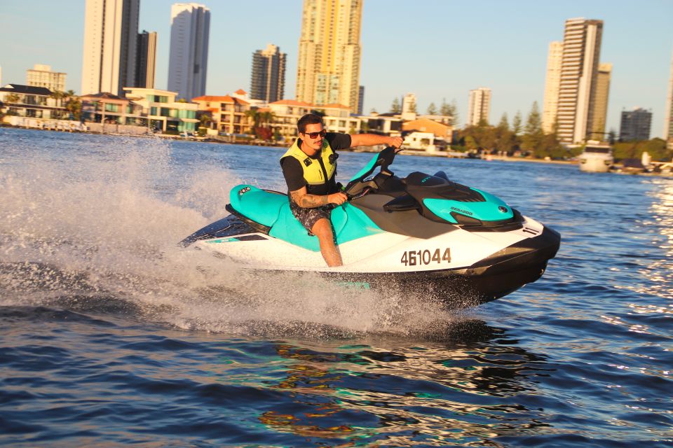 Surfers Paradise: 30-Minute Guided Jet Ski Tour