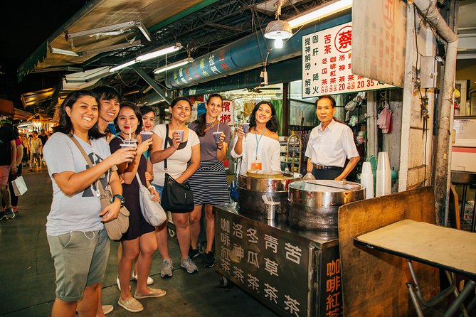 Taipei Food Tour: Night Market & Convenience Store(Food Included)